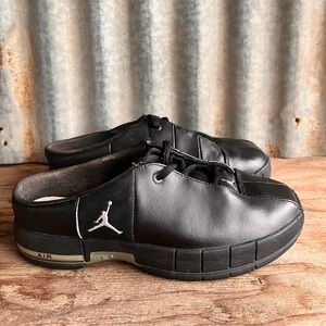 Rare Jordan TE 2 slip on clog